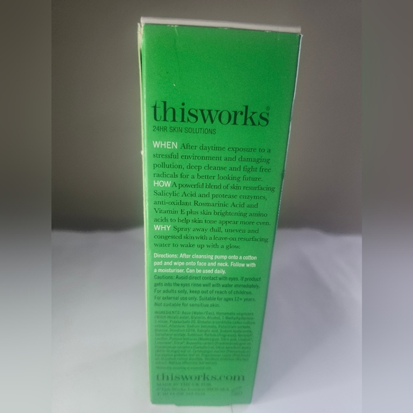 Thisworks Evening Detox Spray Exfoliant - Picture 3 of 6